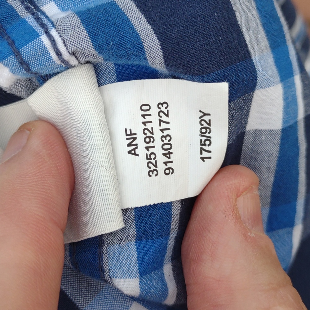 💙HOLLISTER SIZE SMALL - Picture 11 of 12